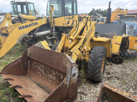 Mini-încărcătoare (Skid Steer) - KramerAllrad 220 cu motor Deutz - Dezmembrări