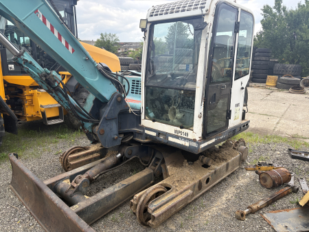 Kubota KX251 cu motor Kubota D1803 - Dezmembrări [2]
