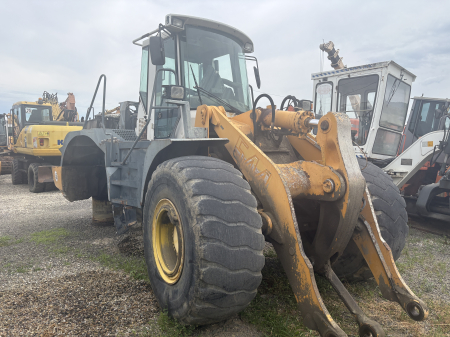 Încărcătoare Frontale - Liebherr 544 cu motor Liebherr D934L A6 - Dezmembrări.