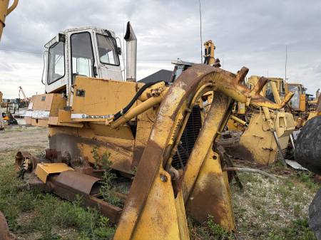 Buldozere - Liebherr 732 BM cu motor D924TI-E - Dezmembrări.