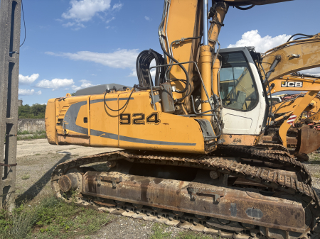 Liebherr 924 cu motor Liebherr D934 - Dezmembrări [1]