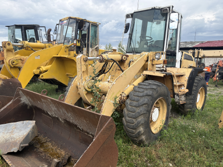 Încărcătoare Frontale - Liebherr L522 cu motor D924TI - Dezmembrări