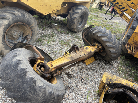 Massey Ferguson MF 60HX cu motor Perkins - Dezmembrări [2]
