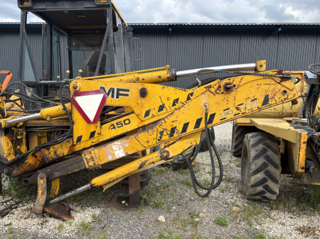 Massey Ferguson MF 60HX cu motor Perkins - Dezmembrări [3]