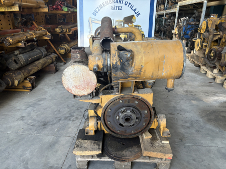 Motor Caterpillar 3065T Complet [2]