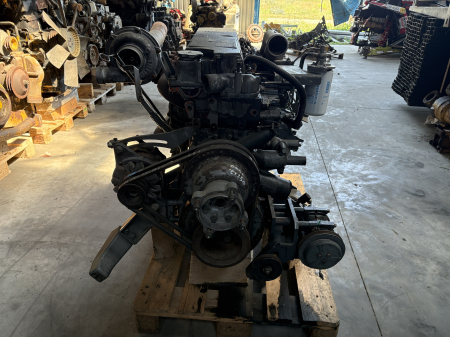 Piese Utilaje - Motor Isuzu AA-6HK1XQB Complet demontat de pe Case CX350