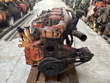Piese Utilaje - Motor Liebherr D904 NA Complet demontat de pe Liebherr 902