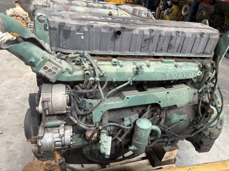Motor Volvo D12 Complet [1]