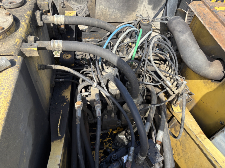 New Holland E 215B cu motor FPT NEF 6.7L - Dezmembrări [5]