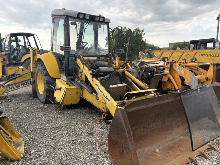 Buldoexcavatoare - New Holland LB110B-4PS cu motor FPT - Dezmembrări