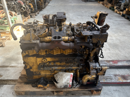 Piese Motor Komatsu 6D125-1 Dezmembrat [1]