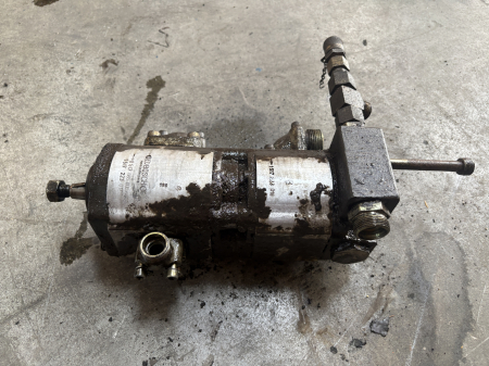 Pompe Auxiliare - Pompă auxiliară Bosch 1517 233 017