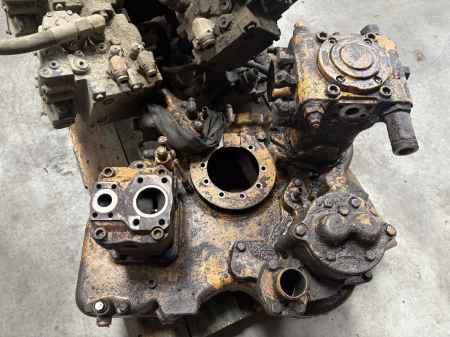 Hidraulică - Pompă auxiliară Caterpillar 188-0502 - Caterpillar D6N