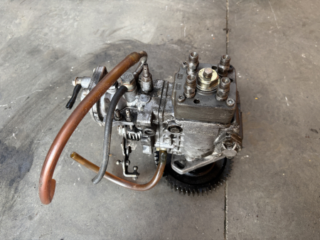 Pompa injectie - Pompă de injecție Bosch 0460414008 / VE R 127 / 84124645