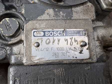 Pompă de injecție Bosch VE4/12 F 1000 LV 1539 283 701 [2]