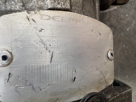 Pompă de injecție Delphi 8920A332G / 2647C138F / 7135/200 [3]