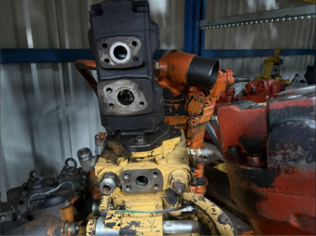 Pompa Hidraulica Caterpillar AA4VG90DA2D [1]