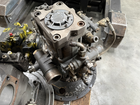Pompa hidraulica Kawasaki K3V63DTP102R - Fiat-Kobelco E165 [2]