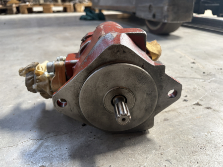 Pompă hidraulică principală Nachi Nachi PVD-00B-14P-5AG-5018A - JCB 8018 [2]