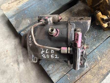Piese Utilaje - Pompa hidraulica principala Nachi PVD-2B - JCB 8052