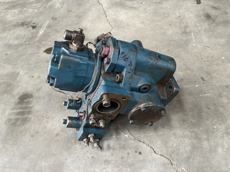 Pompă hidraulică principală Uchida AP2D36LV1RS7 [2]
