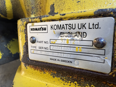 Reductor cu hidromotor rotire Komatsu 2001461686 [1]