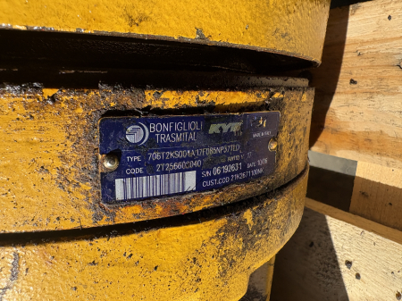 Reductor rotire Bonfiglioli 706T2KS001A17F085NP37ILD - Komatsu PC180 NLC [4]