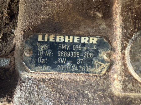 Transmisie finală Liebherr R194C [2]