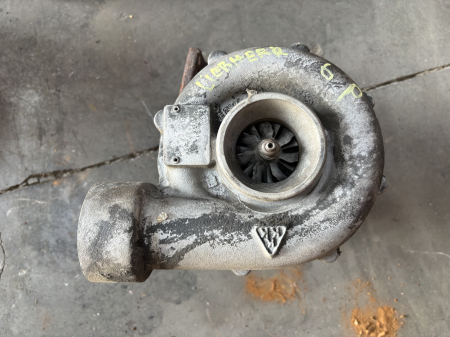 Turbo - Turbosuflantă KKK 332 101 6082 - Liebherr 6P