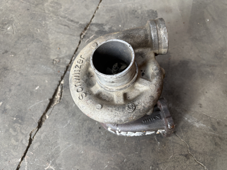 Turbo - Turbosuflantă Schwitzer 311486 347 - Liebherr