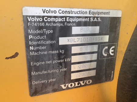 Volvo BL71 cu motor Volvo D4D - Dezmembrări [4]