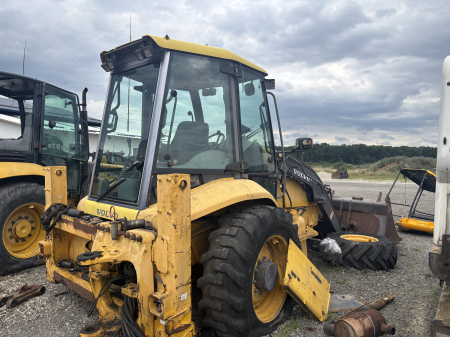 Volvo BL71 cu motor Volvo D4D - Dezmembrări [1]