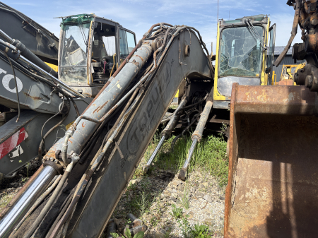Volvo EC210 cu motor D6E - Dezmembrări [1]