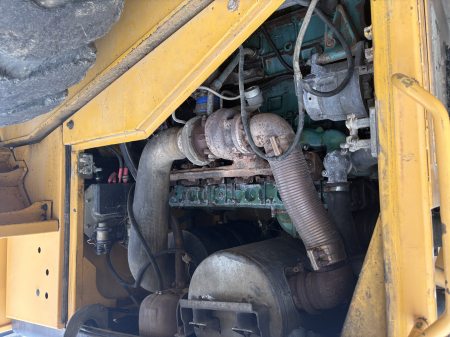 Volvo L110E cu motor Volvo D7E - Dezmembrări [4]