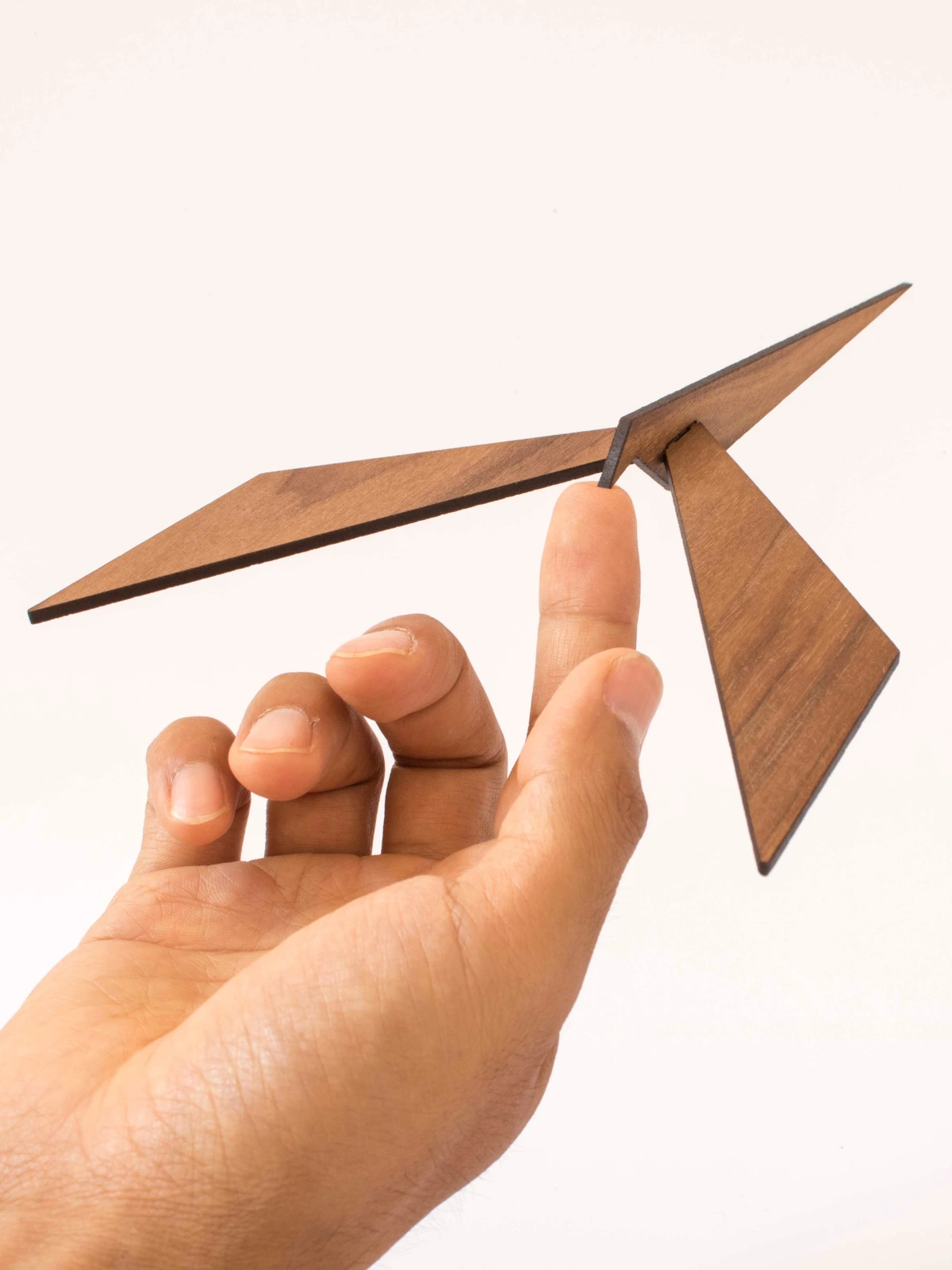 CHIL - sculptura kinetica minimalista din lemn (nuc) pentru birou [2]