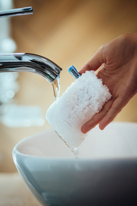 Face Glove DUO – set de 2 manusi faciale reutilizabile pentru curatarea delicata a tenului [3]