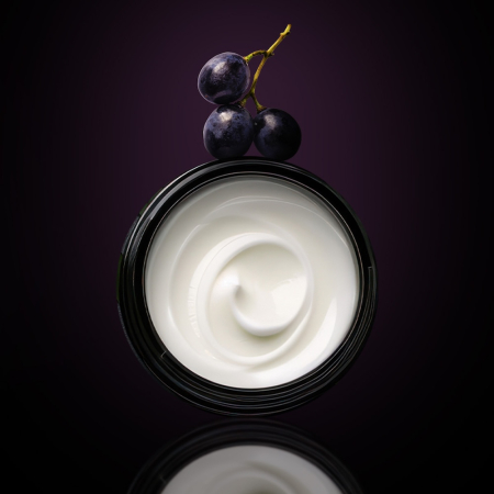 Crema de noapte Ritual – regenerare intensiva si hidratare cu ingrediente naturale [1]