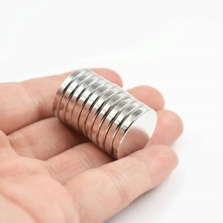 Set 10 magneți Neodim rotunzi, universali foarte puternici, pentru diverse activități [6]