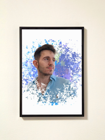 Toate Tablourile - Tablou Blue Paint – portret personalizat cu stropi de vopsea albastră în jurul subiectului. Print premium, culori vibrante, livrare rapidă în România. Cadou ideal pentru iubitorii de artă și tablouri moderne.