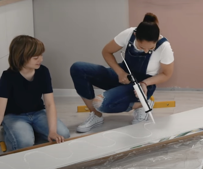 Adeziv Universal de Montaj VILO 290 ml [8]