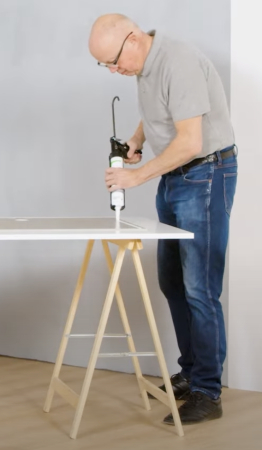 Adeziv Universal de Montaj VILO 290 ml [9]