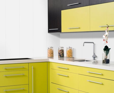 Lambriuri PVC - Lambriu decorativ Vilo 250Q - 2650x250x8 - Alb – panouri PVC 8 mm, rezistente la apă, montaj rapid și curat