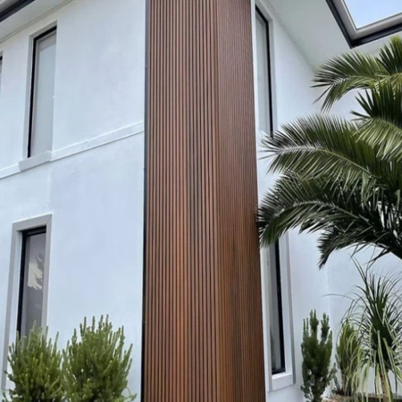 Lambriu riflaj WPC, reliefat, pentru exterior, montaj rapid, rezistenta ridicata, Naimeed D7494, 2800 x 220 x 26 mm, Stejar gri [3]