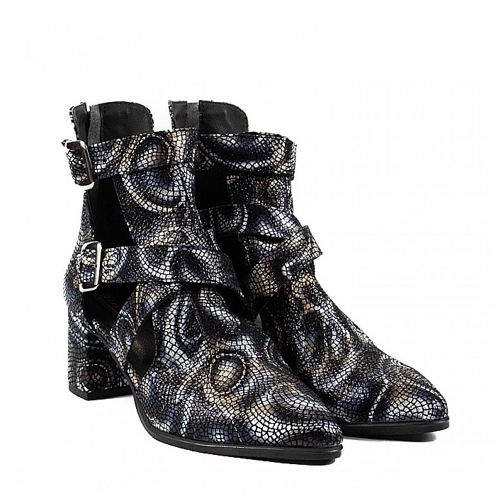 Botine decupate cu accesorii metalice DM2048S [4]