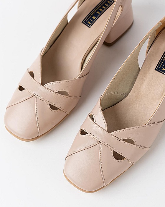 Pantofi eleganti din piele naturala perforata cu toc mediu DM 2539 [8]