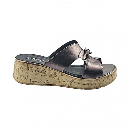 Saboti si papuci dama - Saboti din piele pe talpa ortopedica DM2514