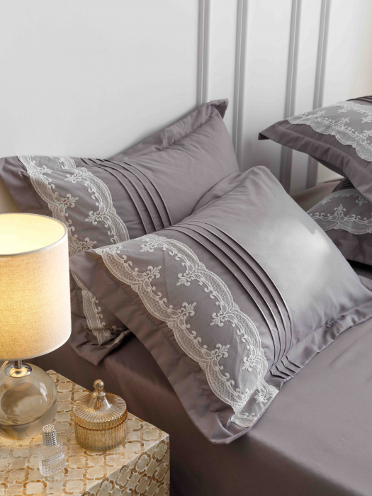 Lenjerie Pat Dublu, Bumbac Soft Touch, 6 piese, cu Pliuri Brodate - Gri Deschis [2]