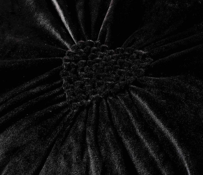 Lenjerie pat dublu, CU ELASTIC, Catifea Deluxe, cu pliuri brodate, 4 piese - Negru [2]