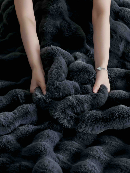 Lenjerie pat dublu, ExtraPufoasa, din Blanita artificiala de Iepure, 6 piese - Gri Inchis [3]