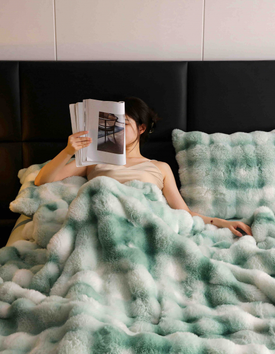 Lenjerie pat dublu, ExtraPufoasa, din Blanita artificiala de Iepure, 6 piese - Verde Multicolor [2]